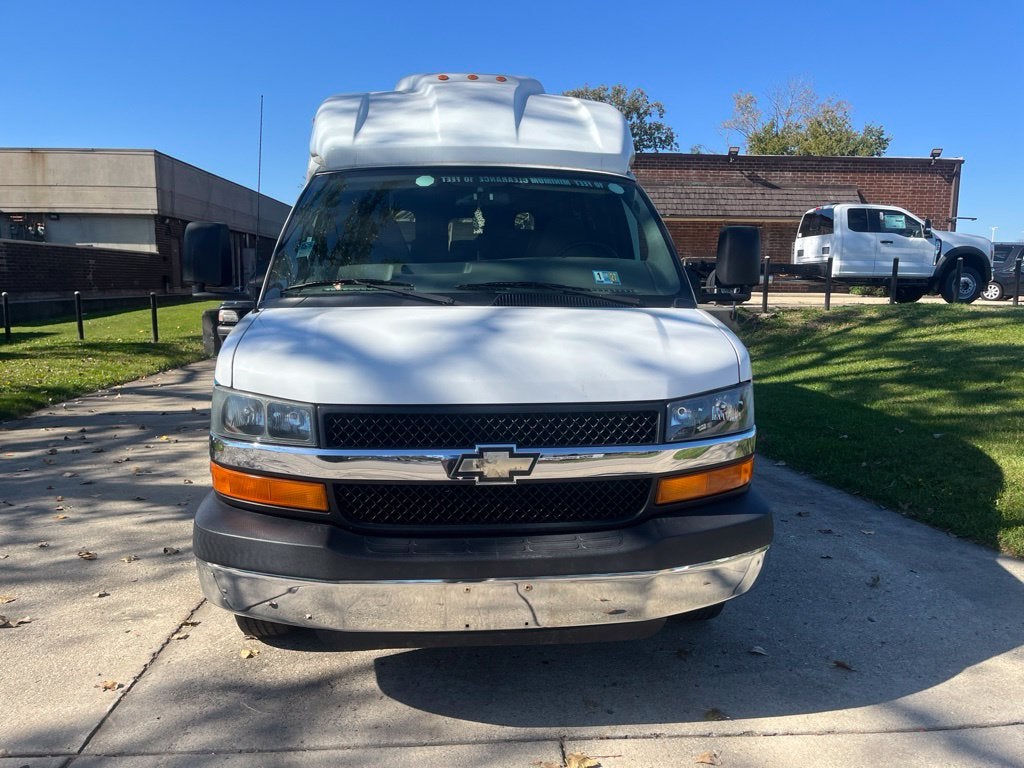 2007 Chevrolet Express Van G3500 Work Van Cutaway