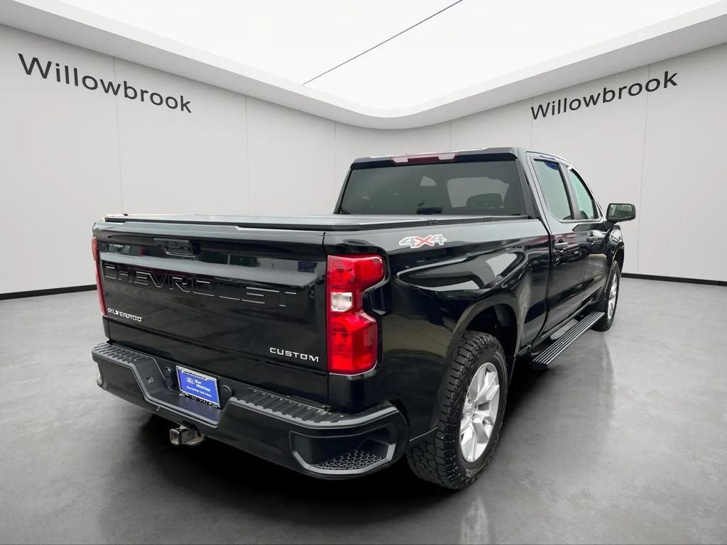 2022 Chevrolet Silverado 1500 Custom