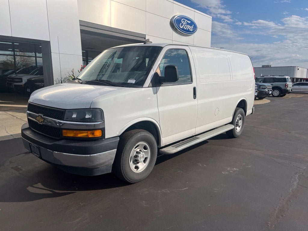 2023 Chevrolet Express 2500 Work Van Cargo
