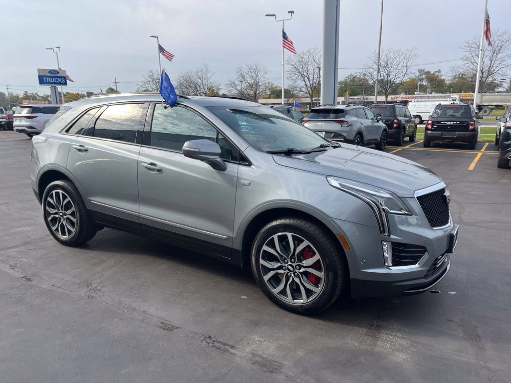 2023 Cadillac XT5 Sport