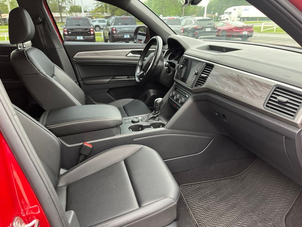 2020 Volkswagen Atlas Cross Sport 3.6L V6 SE w/Technology 4Motion