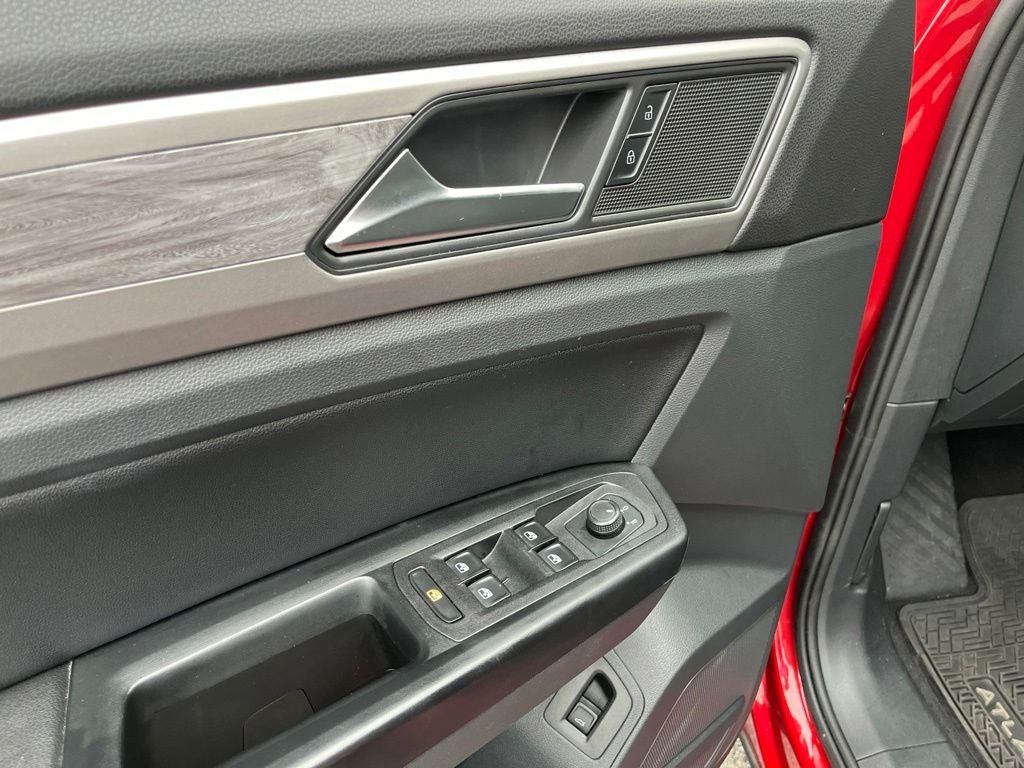 2020 Volkswagen Atlas Cross Sport 3.6L V6 SE w/Technology 4Motion
