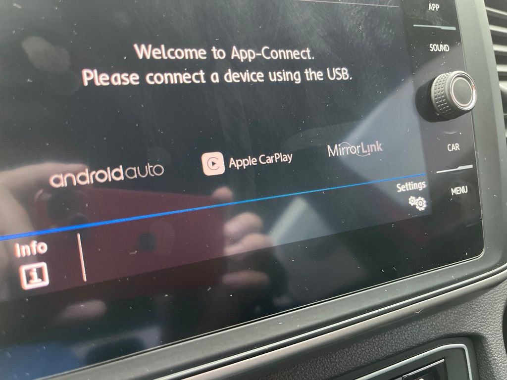 2020 Volkswagen Atlas Cross Sport 3.6L V6 SE w/Technology 4Motion