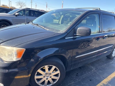 2014 Chrysler Town & Country Touring