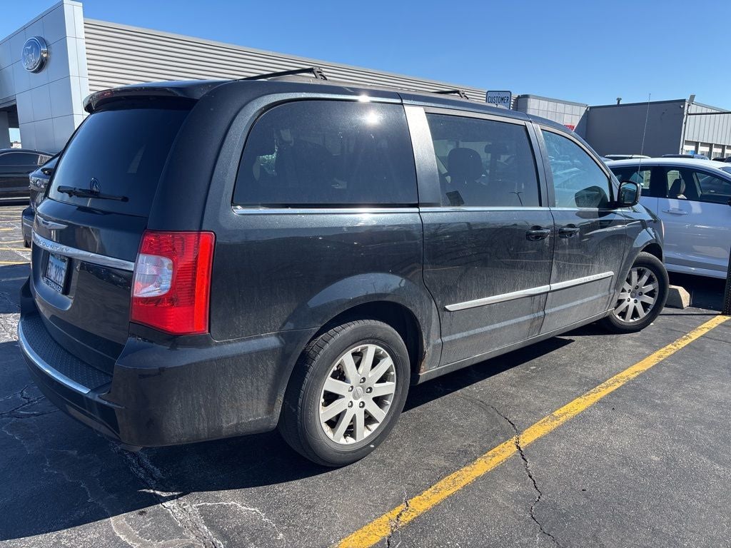 2014 Chrysler Town & Country Touring