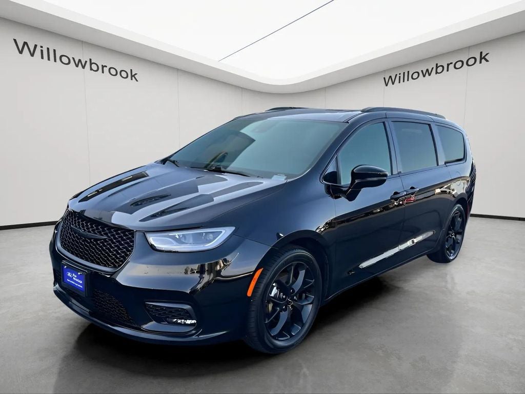 2025 Chrysler Pacifica