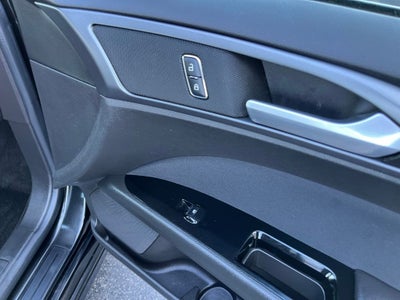 2014 Ford Fusion Hybrid SE