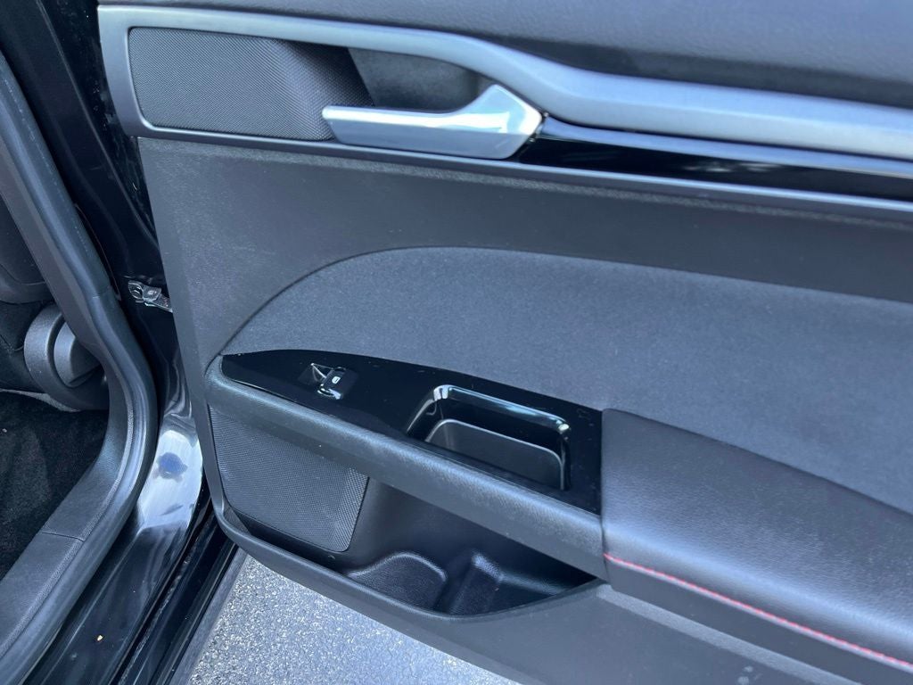 2014 Ford Fusion Hybrid SE