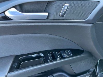 2014 Ford Fusion Hybrid SE