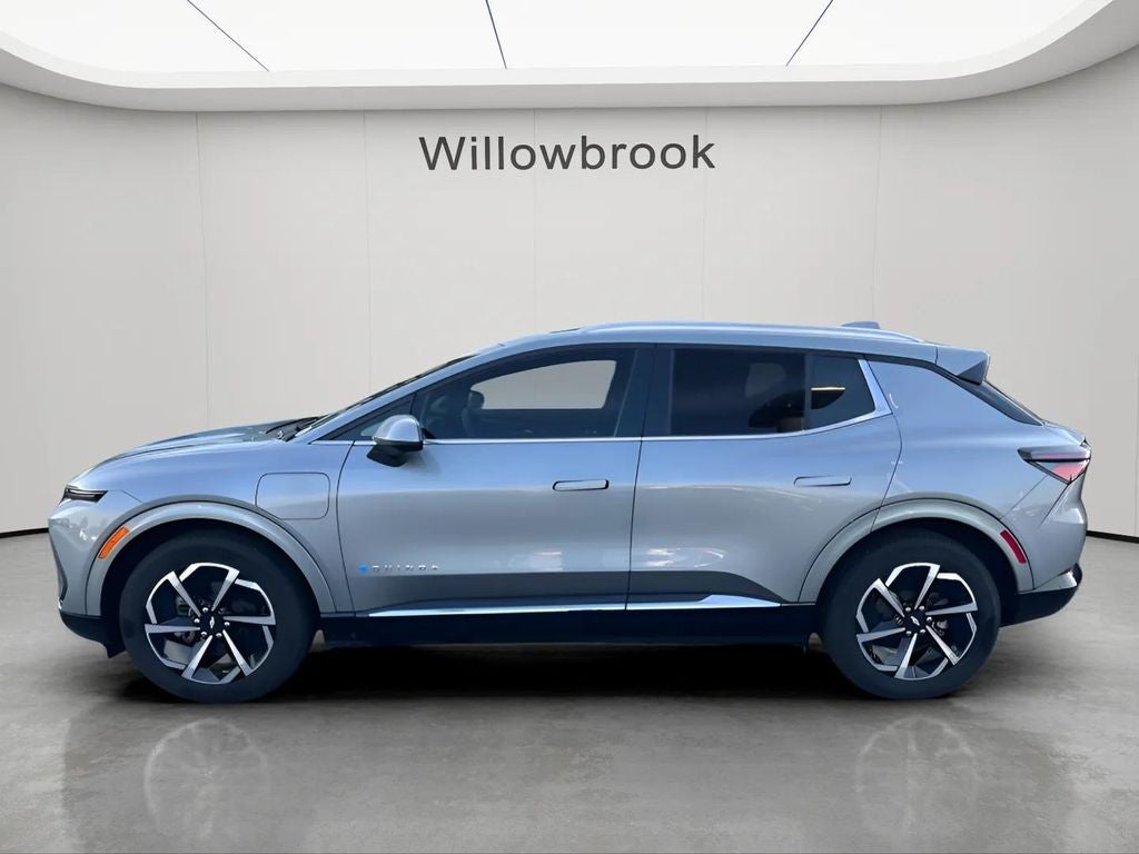 Used 2024 Chevrolet Equinox EV LT with VIN 3GN7DLRP6RS287748 for sale in Willowbrook, IL