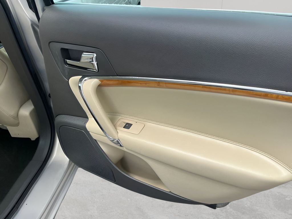 2010 Lincoln MKZ Base