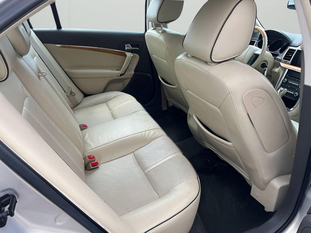 2010 Lincoln MKZ Base