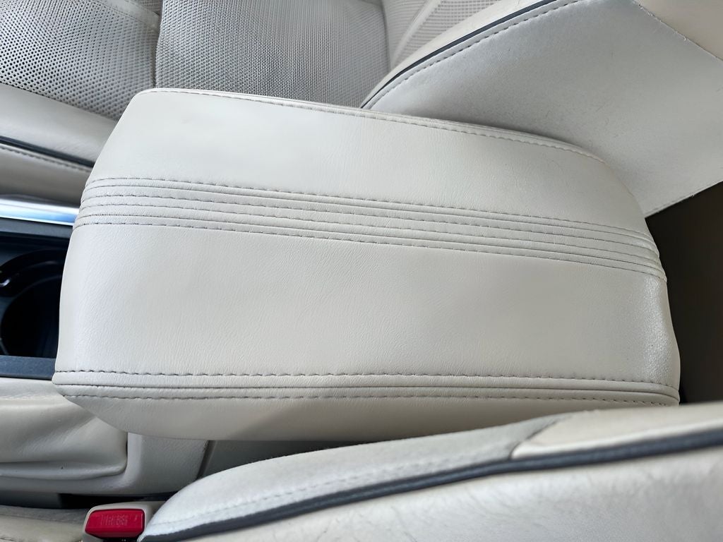 2010 Lincoln MKZ Base