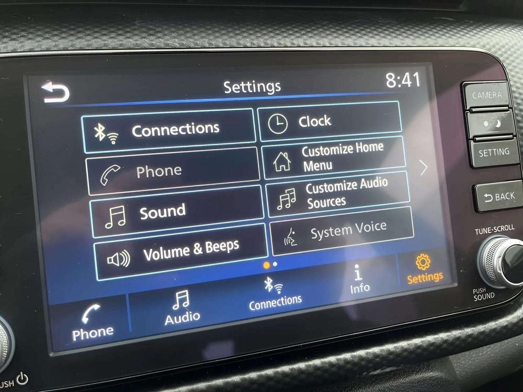 2023 Nissan Kicks SV