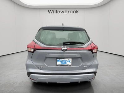 2023 Nissan Kicks SV