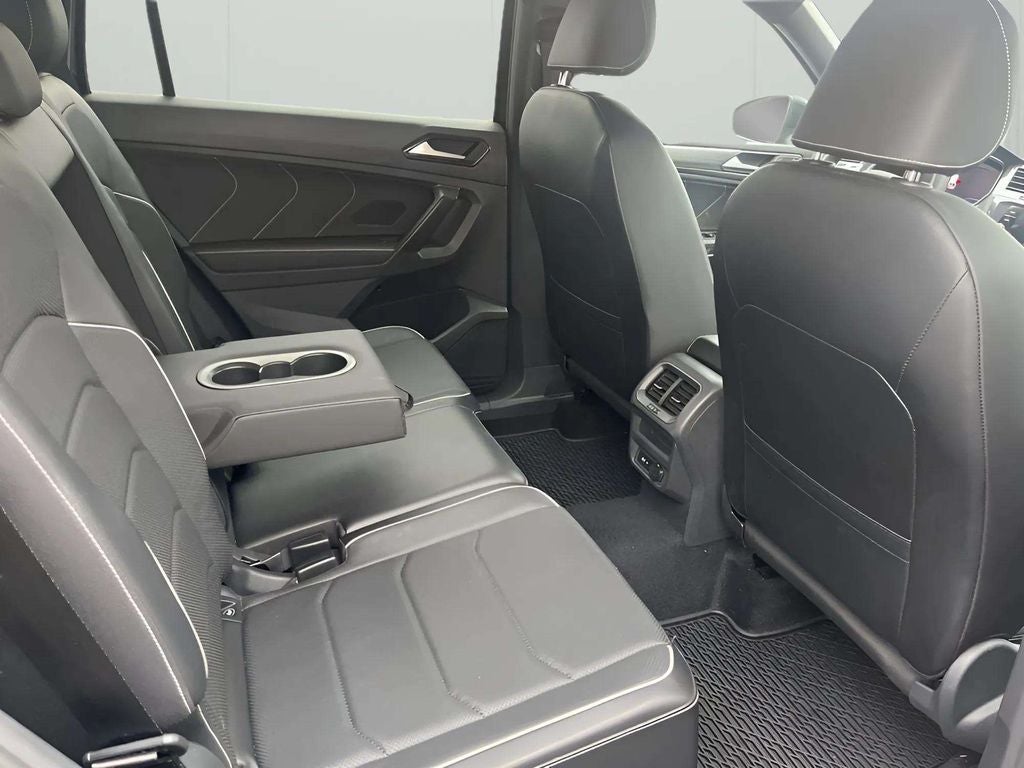 2022 Volkswagen Tiguan 2.0T SEL R-Line