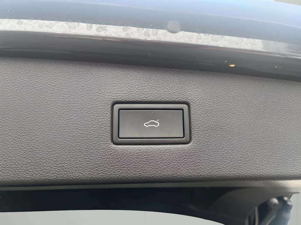 2022 Volkswagen Tiguan 2.0T SEL R-Line