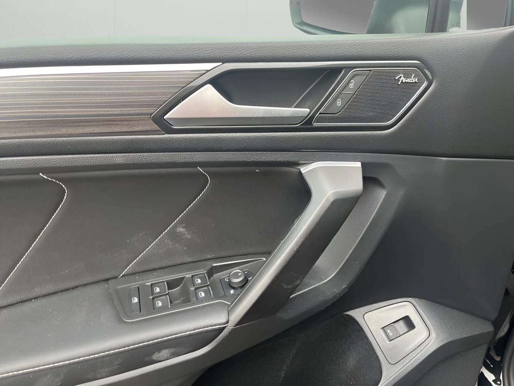 2022 Volkswagen Tiguan 2.0T SEL R-Line