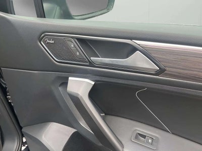 2022 Volkswagen Tiguan 2.0T SEL R-Line