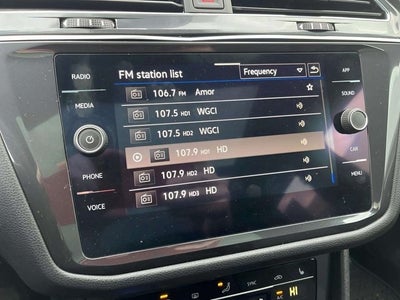 2022 Volkswagen Tiguan 2.0T SE R-Line Black