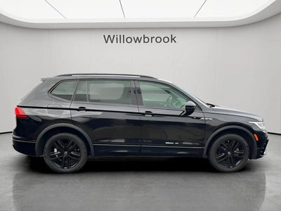 2022 Volkswagen Tiguan 2.0T SE R-Line Black