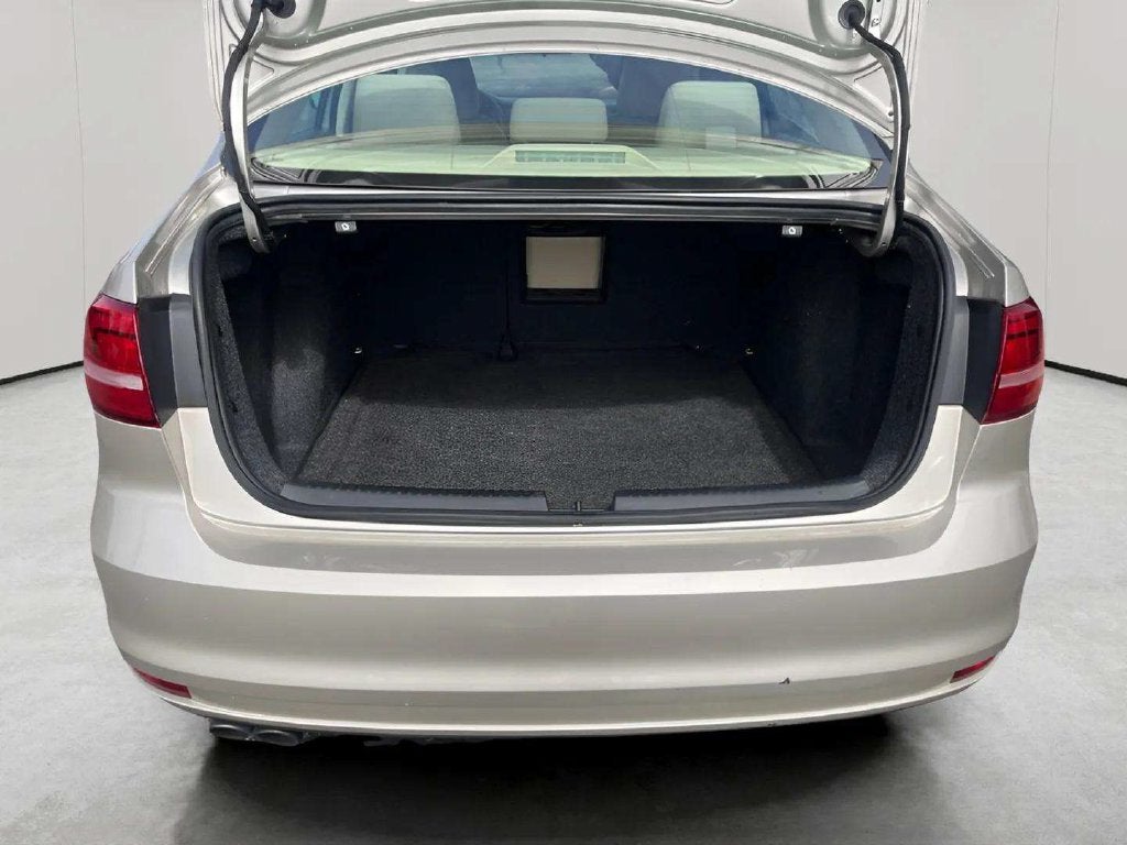 2015 Volkswagen Jetta 1.8T SE