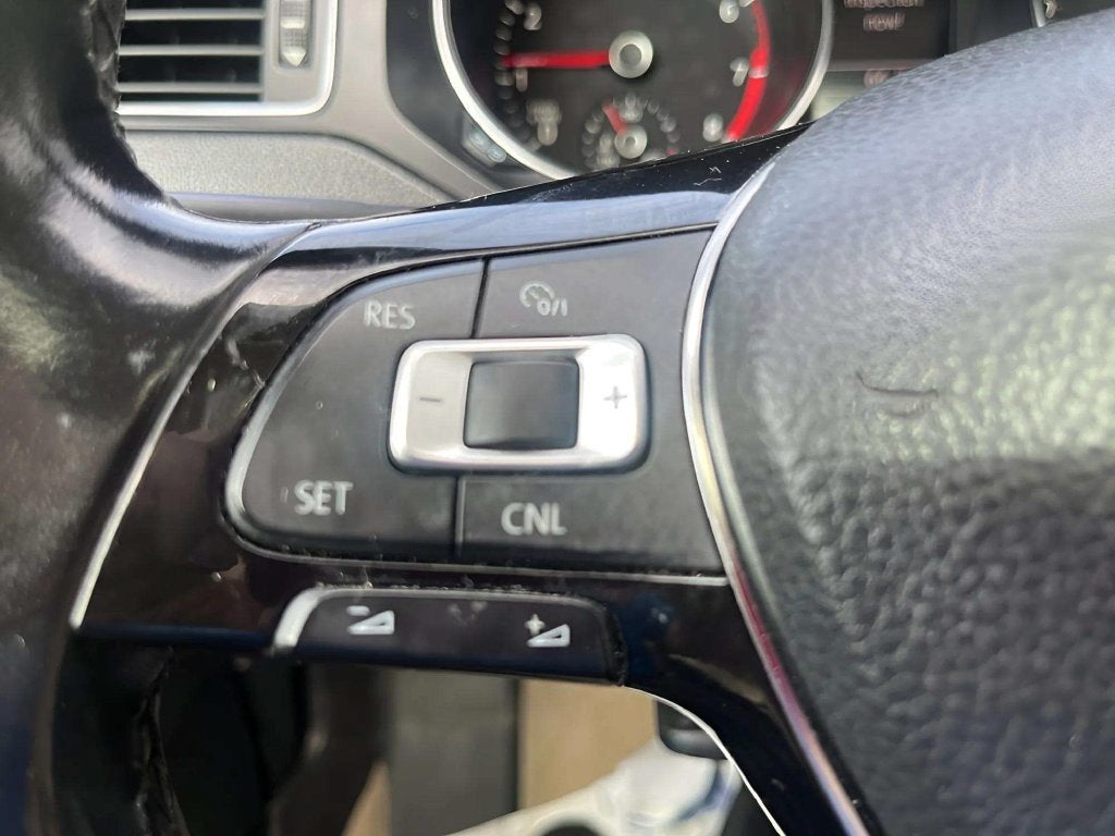 2015 Volkswagen Jetta 1.8T SE