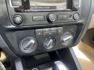 2015 Volkswagen Jetta 1.8T SE
