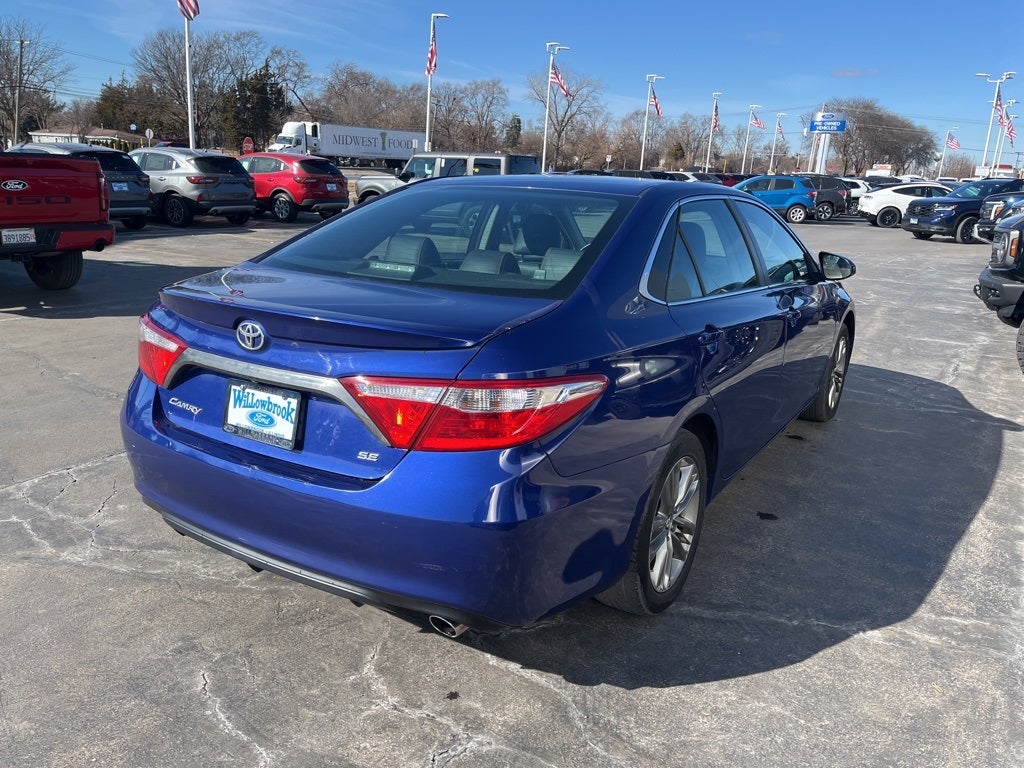 2016 Toyota Camry SE