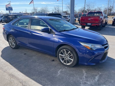 2016 Toyota Camry SE