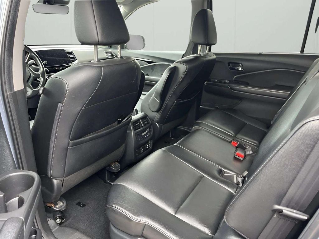 2022 Honda Pilot Touring 8 Passenger