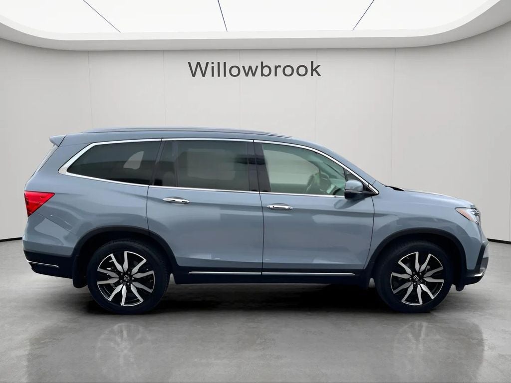 2022 Honda Pilot Touring 8 Passenger
