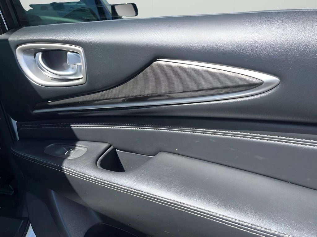 2017 INFINITI QX60 Base