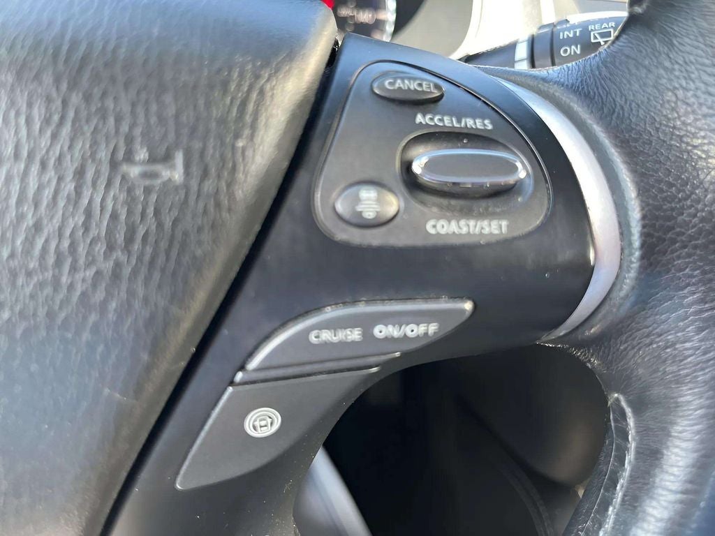 2017 INFINITI QX60 Base