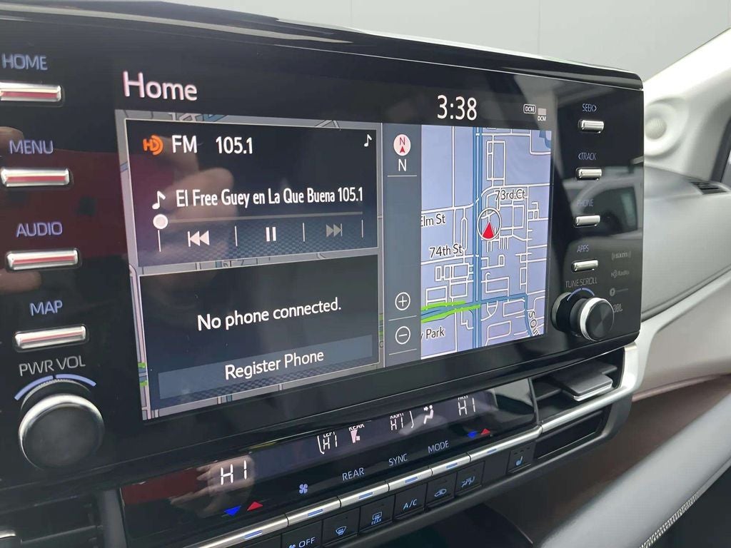 2022 Toyota Sienna XLE 7 Passenger