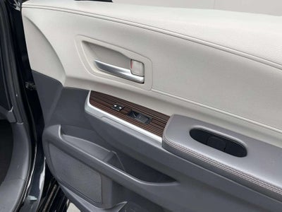 2022 Toyota Sienna XLE 7 Passenger