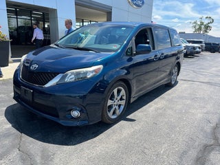 2011 Toyota Sienna SE