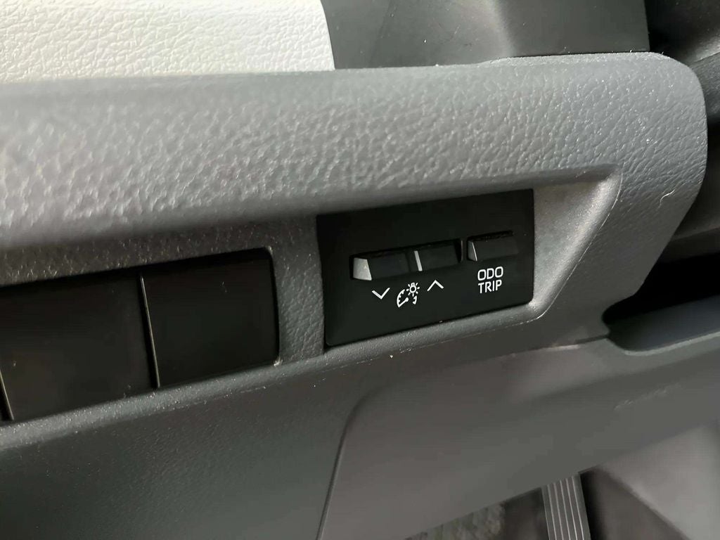 2021 Toyota Sienna XSE 7 Passenger