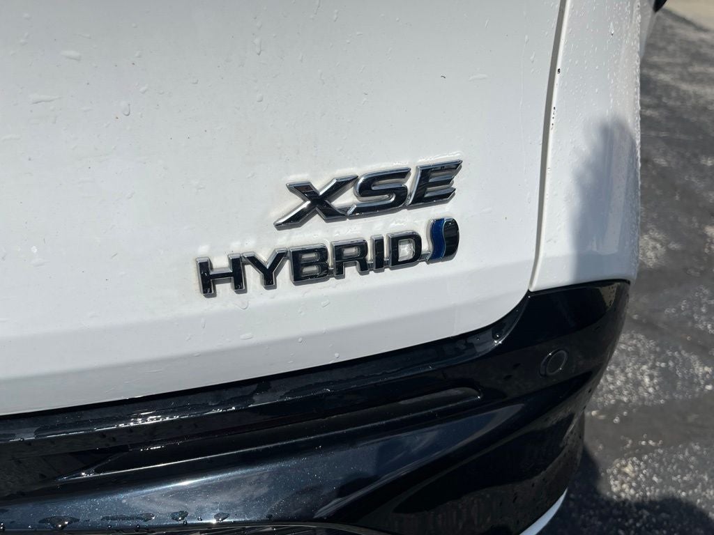 2021 Toyota Sienna XSE 7 Passenger