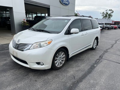 2013 Toyota Sienna Limited 7 Passenger