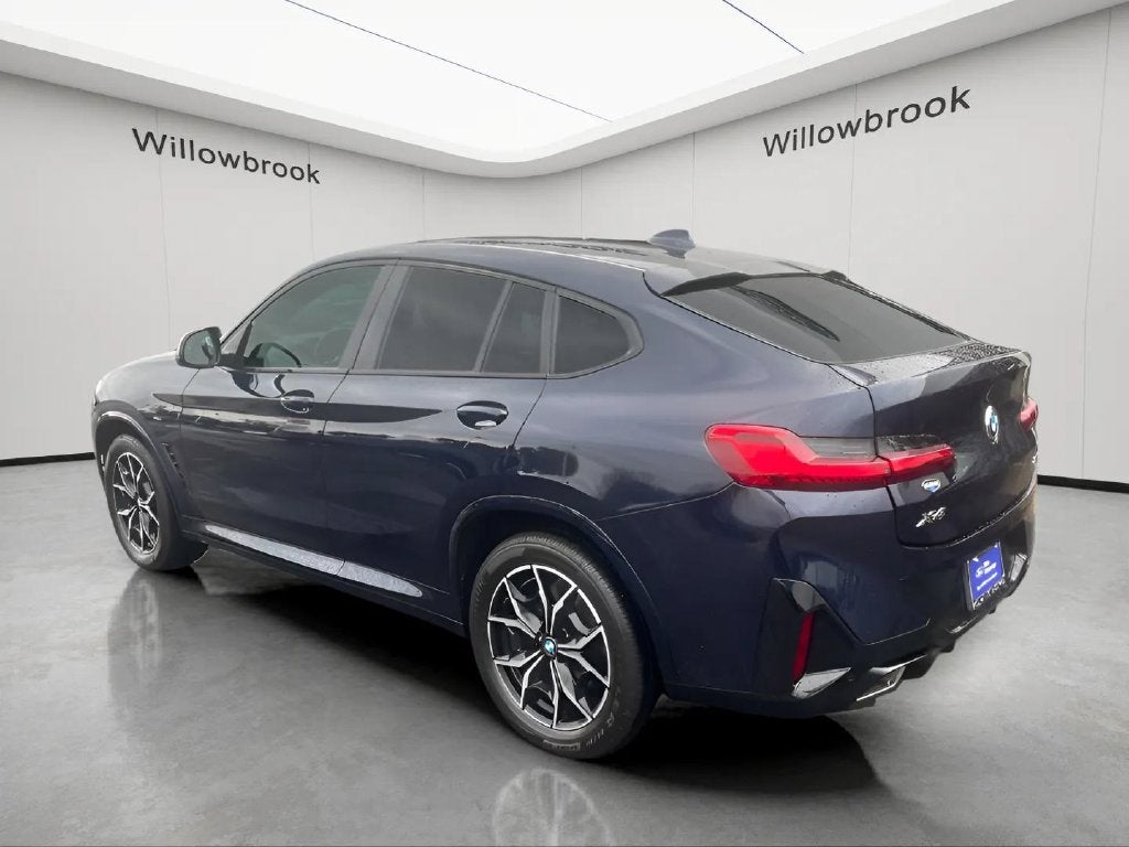 2023 BMW X4 xDrive30i