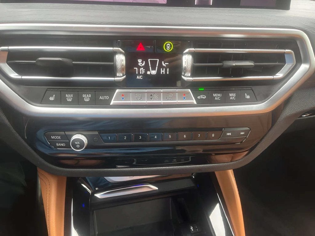2023 BMW X4 xDrive30i