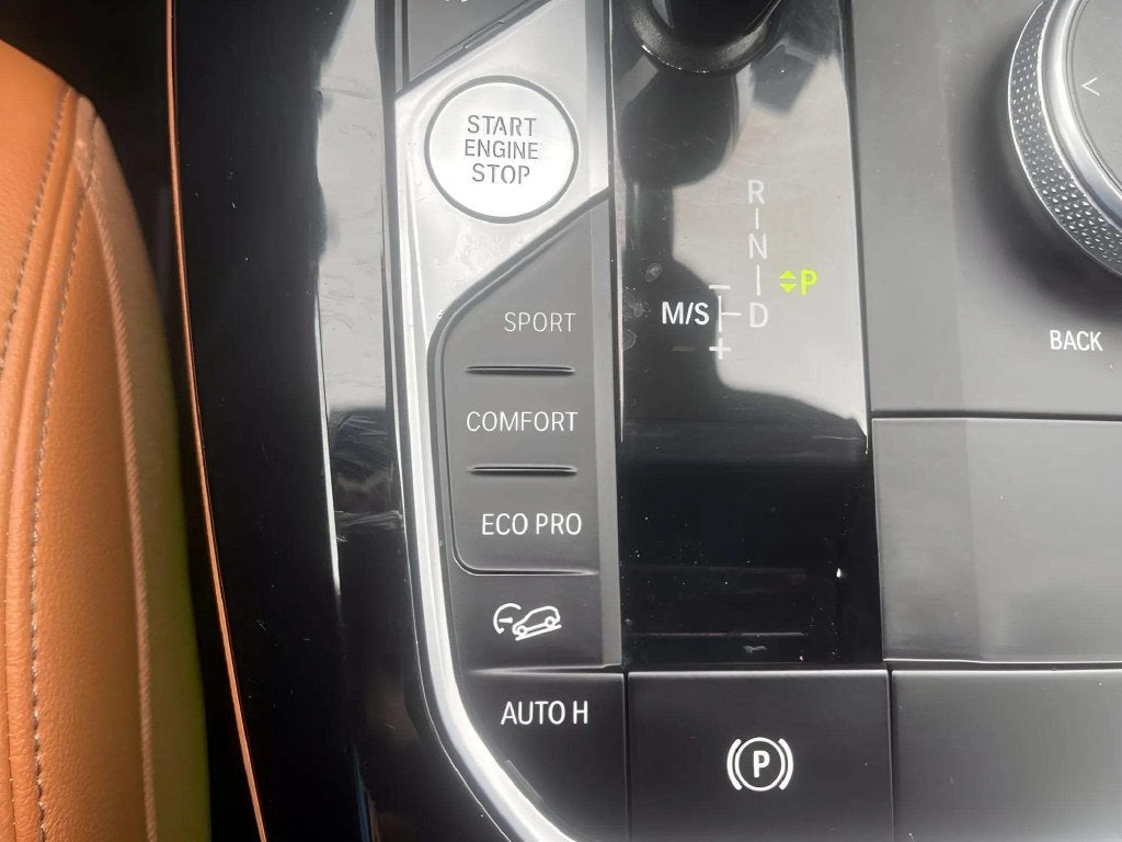 2023 BMW X4 xDrive30i