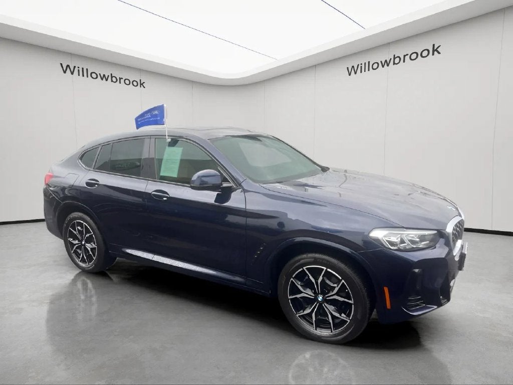 2023 BMW X4 xDrive30i