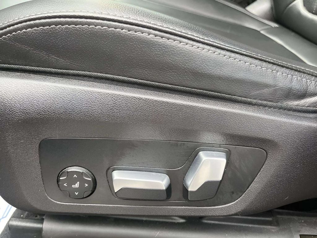 2022 BMW X3 M40i