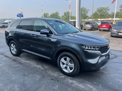 2022 Kia Sorento LX