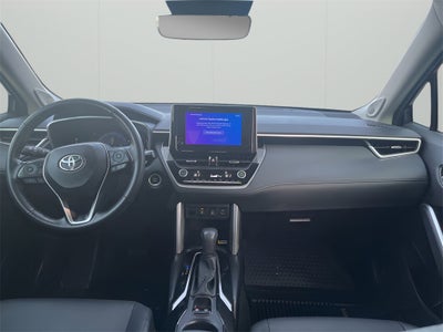 2023 Toyota Corolla Cross XLE