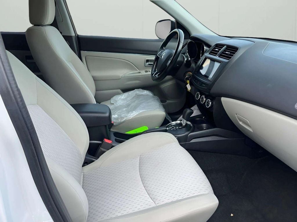 2017 Mitsubishi Outlander Sport Base