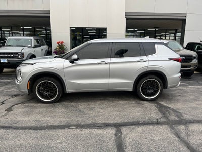 2022 Mitsubishi Outlander SEL
