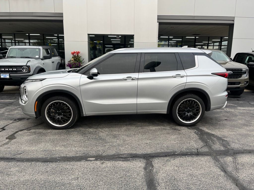 2022 Mitsubishi Outlander SEL